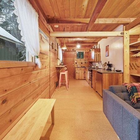 Cozy Cabin In Government Camp Exterior photo