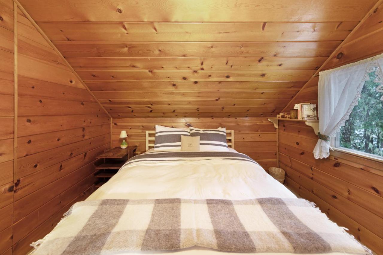 Cozy Cabin In Government Camp Exterior photo